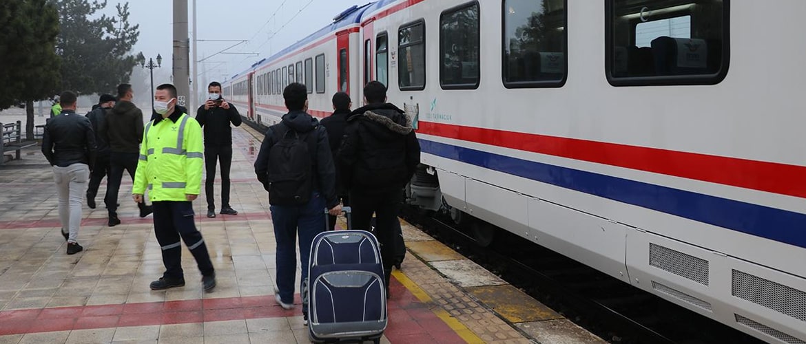 Llegar En Tren Llegar En Tren
