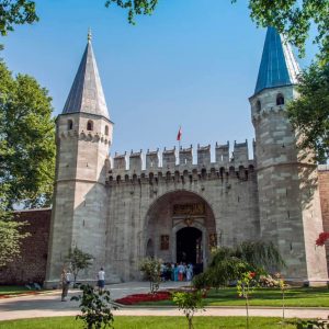 Entrada al Palacio de Topkapi sin colas