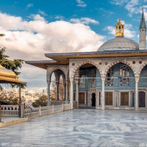 Entrada al Palacio de Topkapi sin colas
